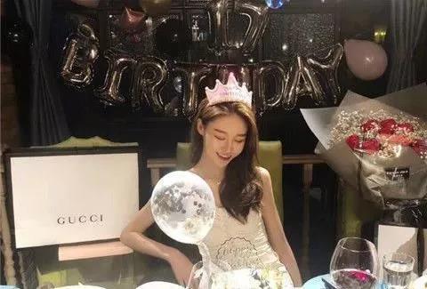  呼吁抖音“封殺”溫婉的那些人，像極了吃人的獸。